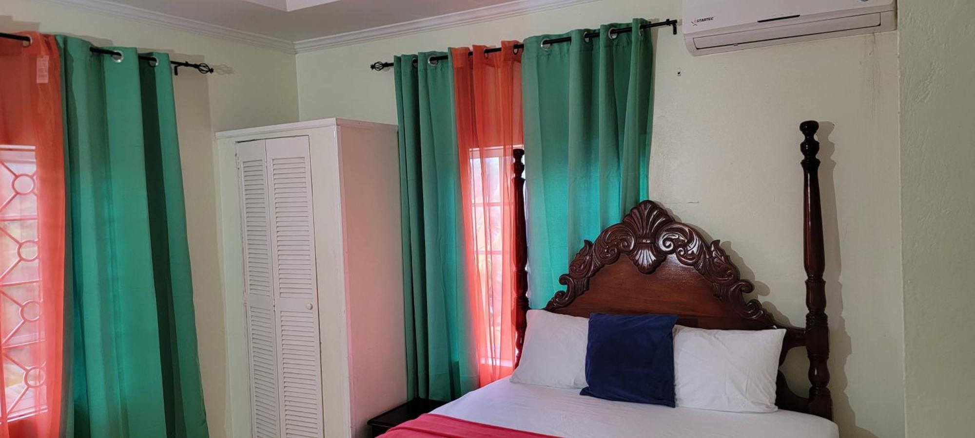 Wizzy Apartment White River Ocho Rios Exterior photo